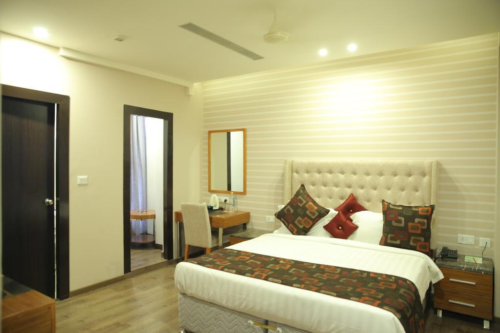 Hotel Sv Kashipur Εξωτερικό φωτογραφία